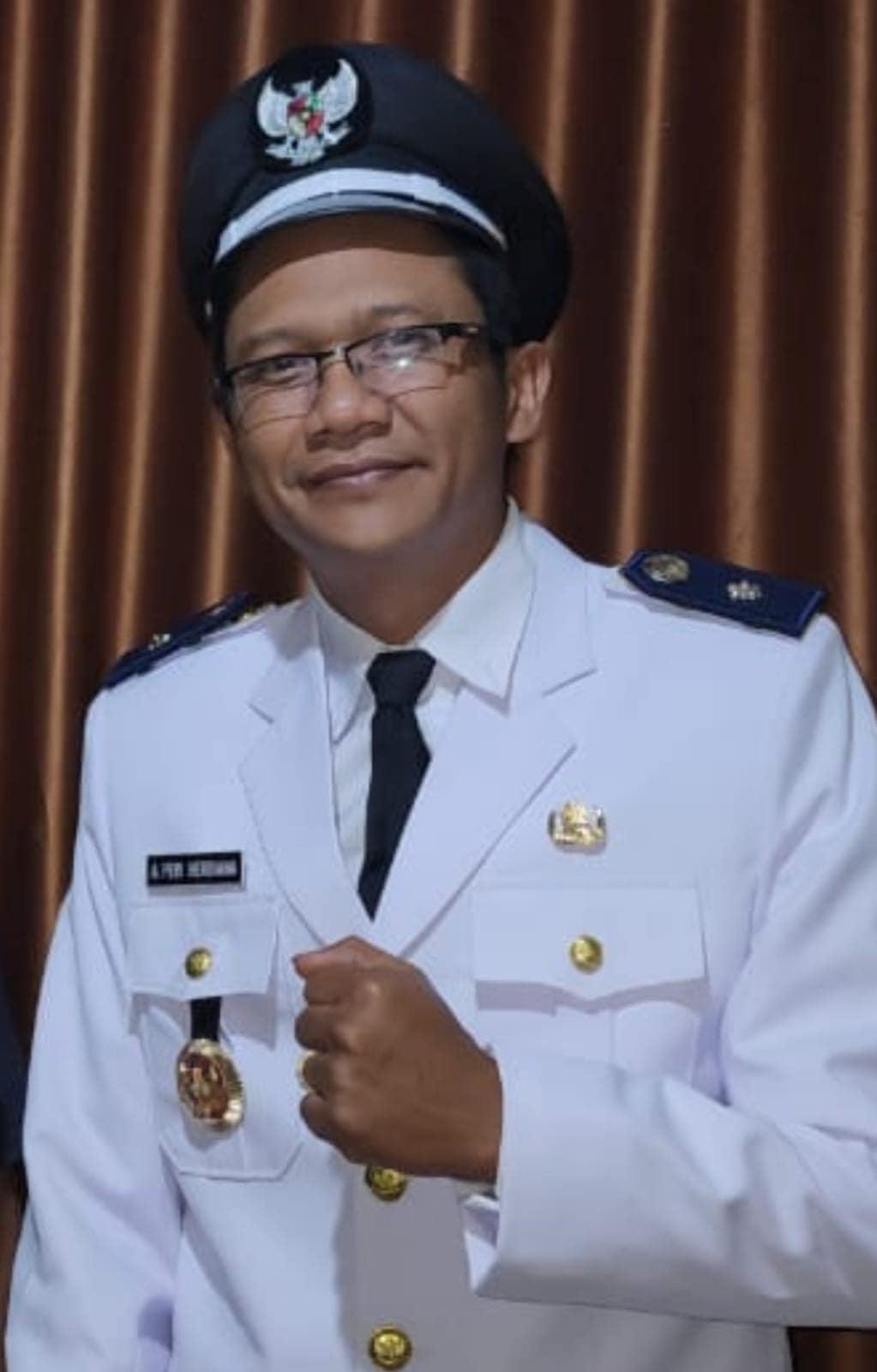 Asep Feri Kades Desa Pangauban Kecamatan Cisurupan