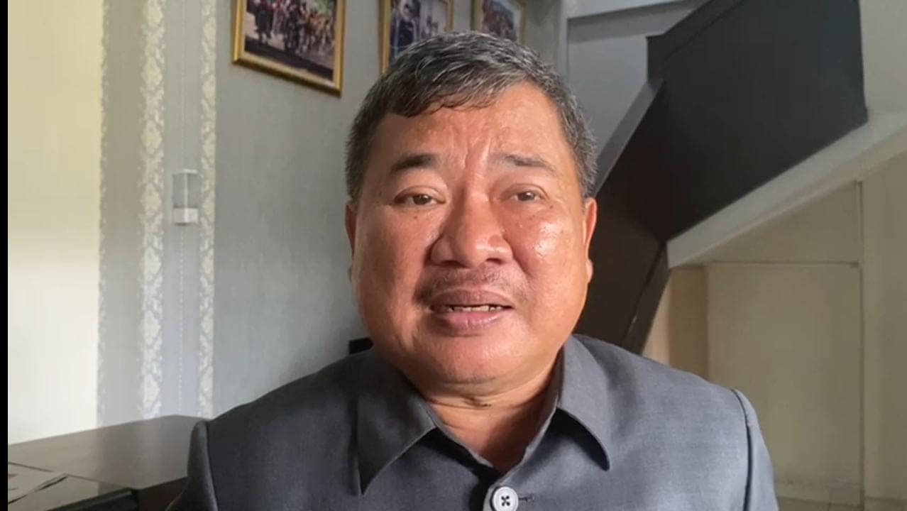 RUDI GUNAWAN (BUPATI GARUT) RUDI GUNAWAN (BUPATI GARUT)