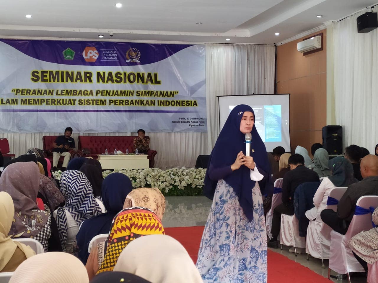 Anggota Komisi XI DPR RI Fraksi Partai Demokrat, Dr. Hj. Siti Mufattahah, Psi., MBA Anggota Komisi XI DPR RI Fraksi Partai Demokrat, Dr. Hj. Siti Mufattahah, Psi., MBA