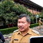 Bupati Garut Rudy Gunawan mengimbau masyarakat beli gas 3 kg di pangkalan Bupati Garut Rudy Gunawan mengimbau masyarakat beli gas 3 kg di pangkalan