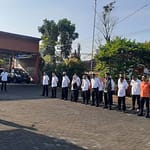 Kepala Pelaksana BPBD Kabupaten Garut, Satria Budi, Meminpin apel Kepala Pelaksana BPBD Kabupaten Garut, Satria Budi, Meminpin apel