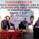 DPD Demokrat Jabar Gelar Pelantikan dan Pendidikan Politik kepada Pengurus DPAC di Kabupaten Garut DPD Demokrat Jabar Gelar Pelantikan dan Pendidikan Politik kepada Pengurus DPAC di Kabupaten Garut