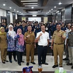 Poto bersama mahasiswa KKNT IPB Poto bersama mahasiswa KKNT IPB