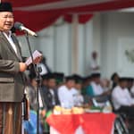 Bupati Garut Saat Mengisi Pidato Di Acara Hari Santri Nasional