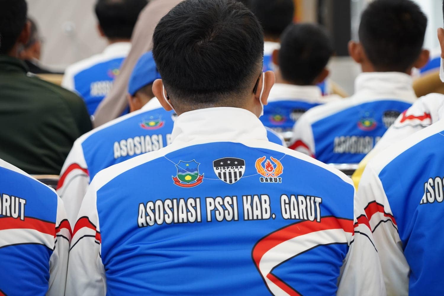 Bupati Garut berpesan kepada pengurus PSSI yang baru Bupati Garut berpesan kepada pengurus PSSI yang baru