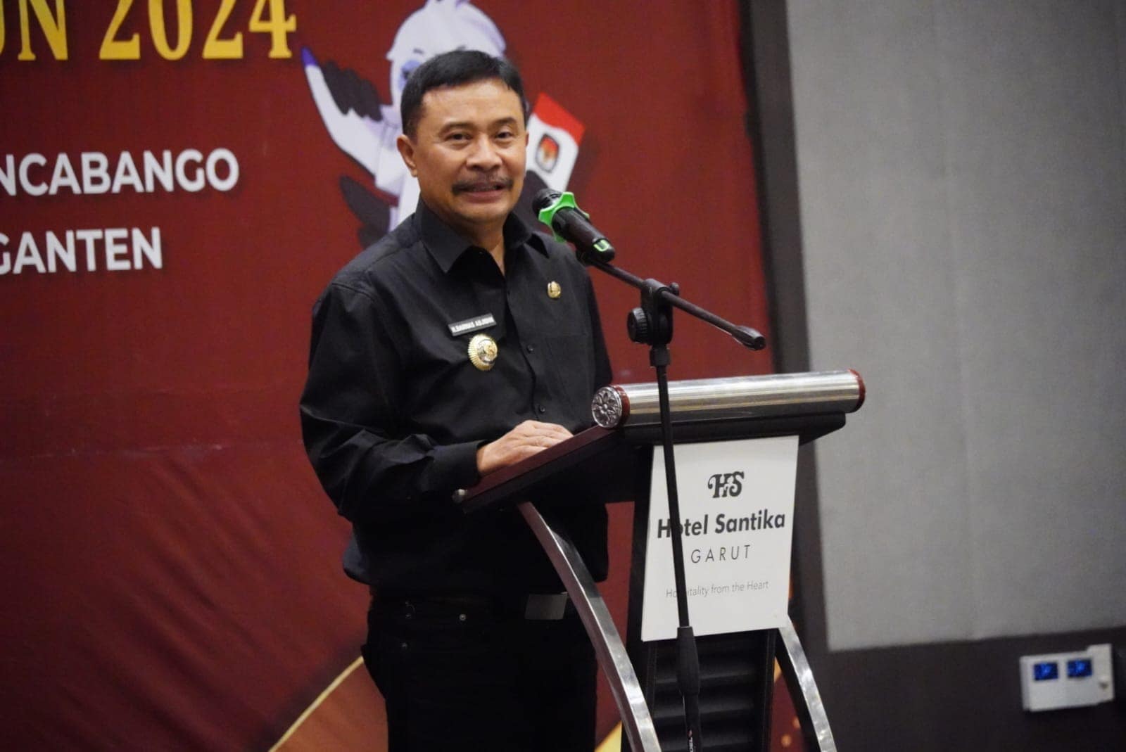 PJ Bupati Garut Barnas Adjidin