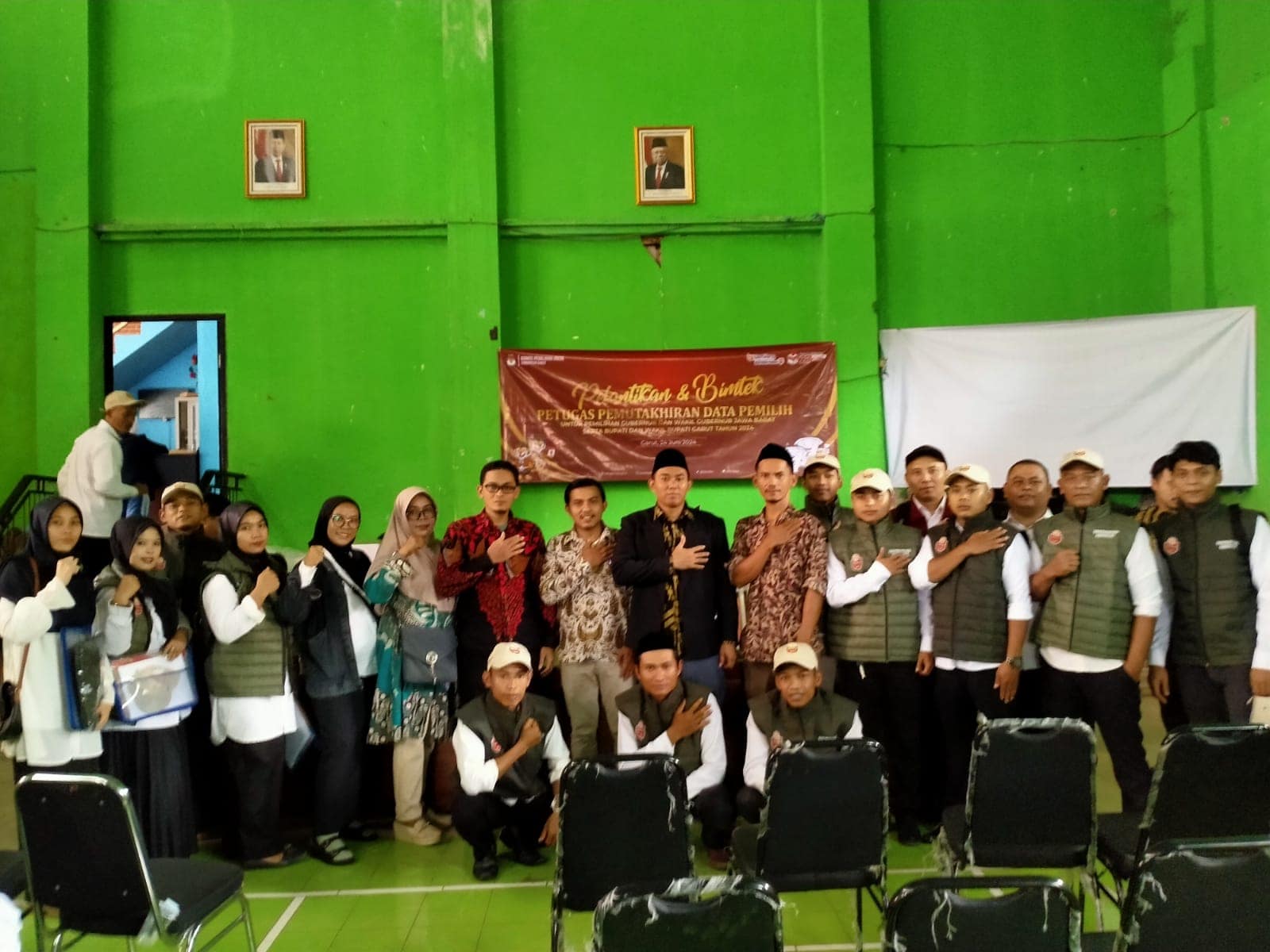 Para pentarlih dan PPS desa neglasari