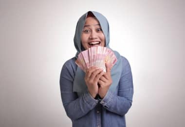 Tidak semua warga miskin yang masuk DTKS akan menerima bansos (foto ilustrasi, istock)