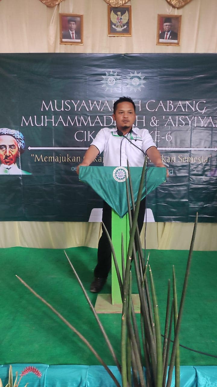 Kukuh romdoni ketua muhammadiyah cikajang
