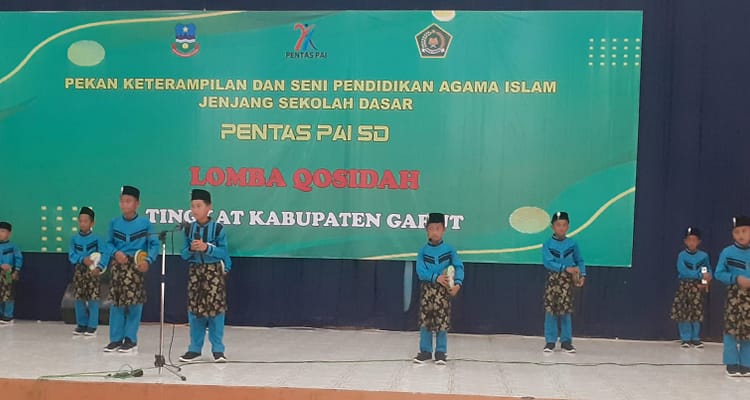 Pentas PAI Tingkat Sekolah Dasar Pentas PAI Tingkat Sekolah Dasar
