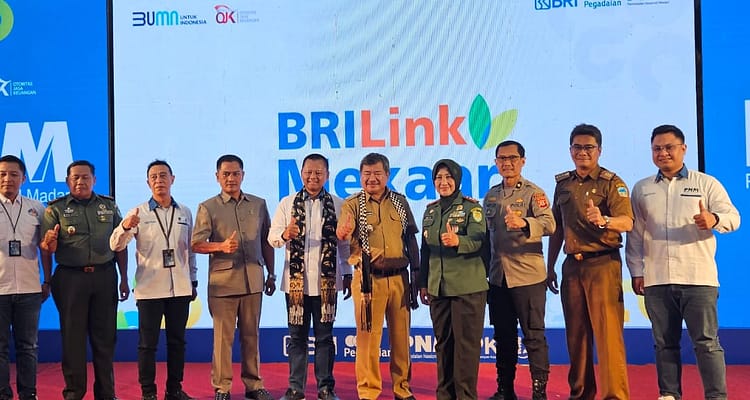 Poto berssma di acara pengembanagan kapasiatas usaha PNM Poto berssma di acara pengembanagan kapasiatas usaha PNM