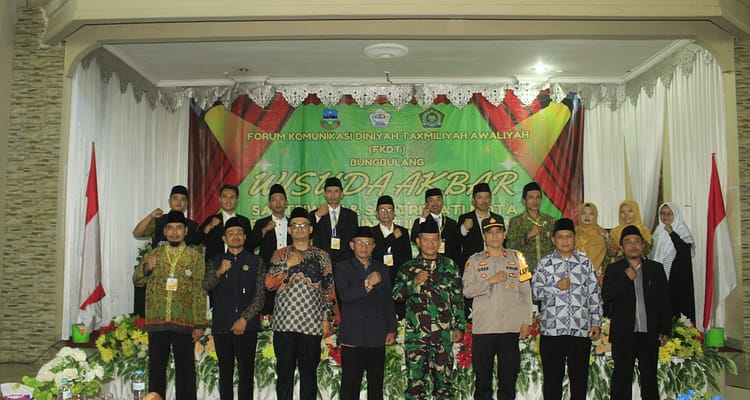 Dok. Wisuda FKDT Bungbulang